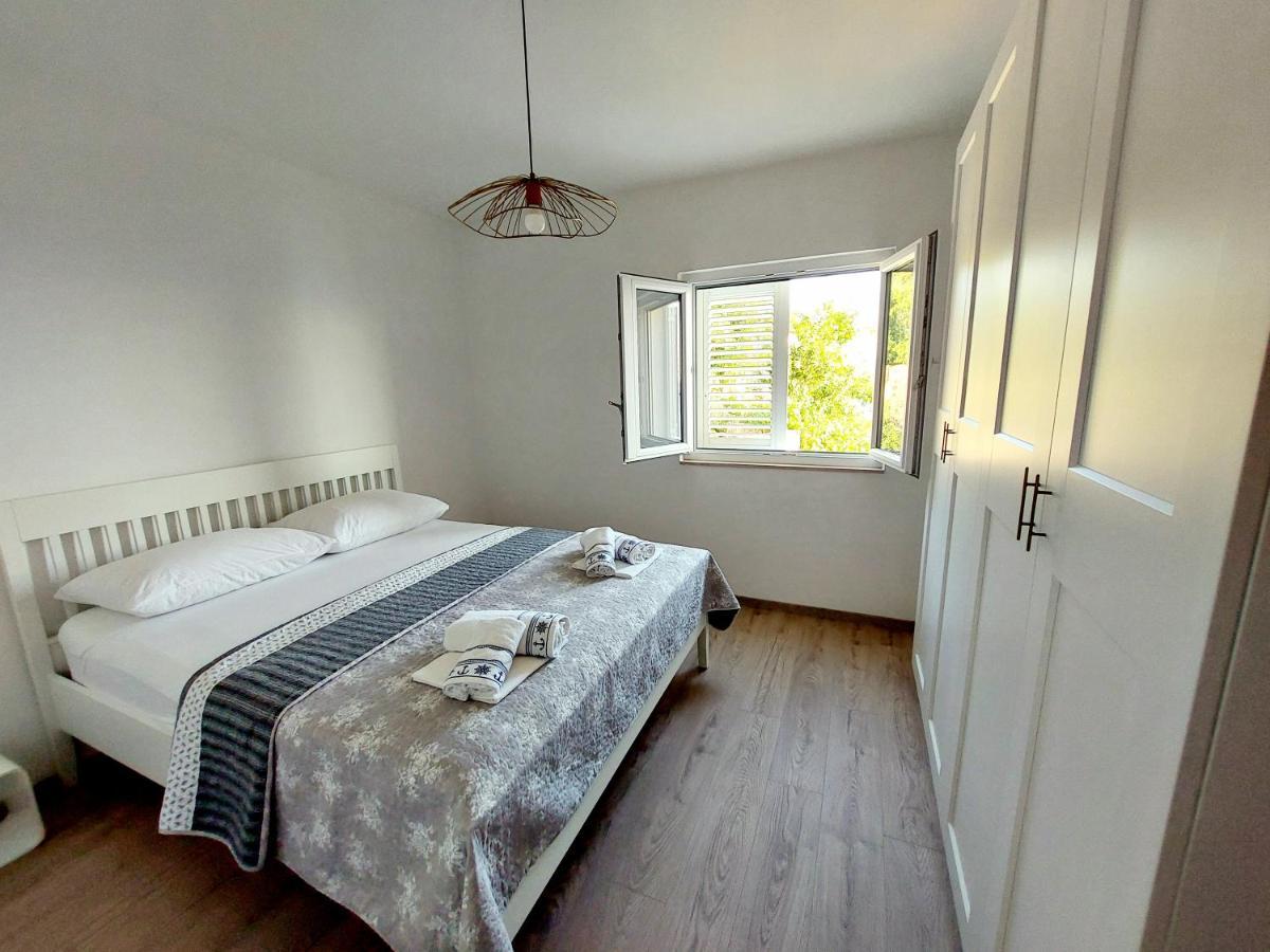 Luxury Sea View Apartment Jesenice  Esterno foto