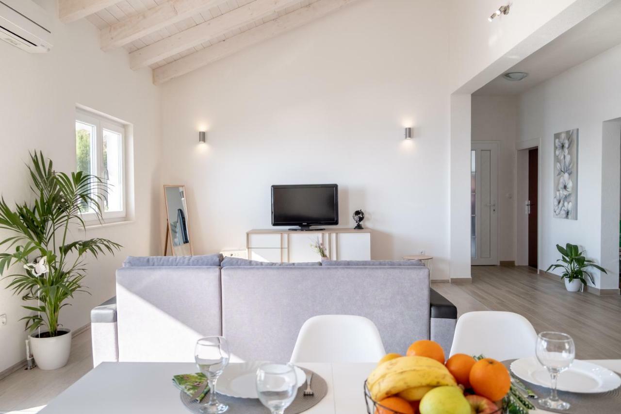 Luxury Sea View Apartment Jesenice  Esterno foto