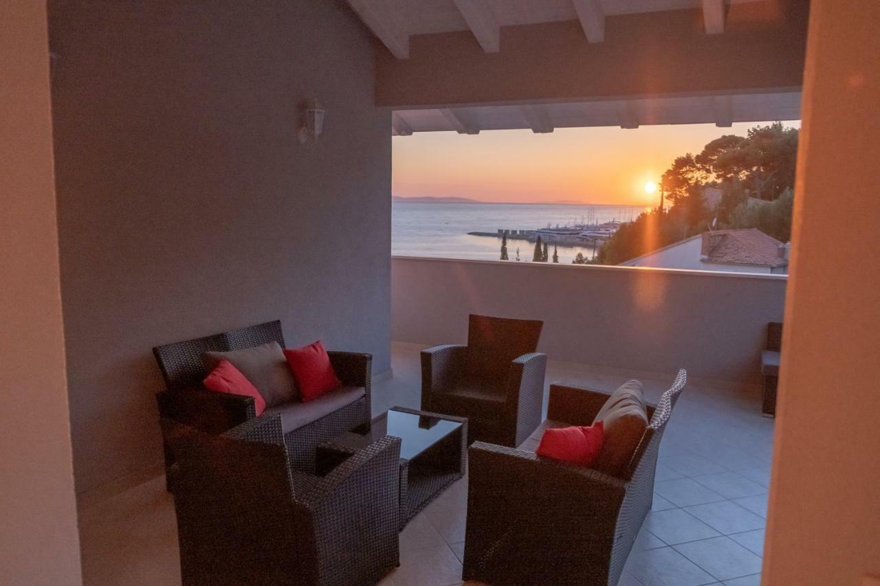 Luxury Sea View Apartment Jesenice  Esterno foto